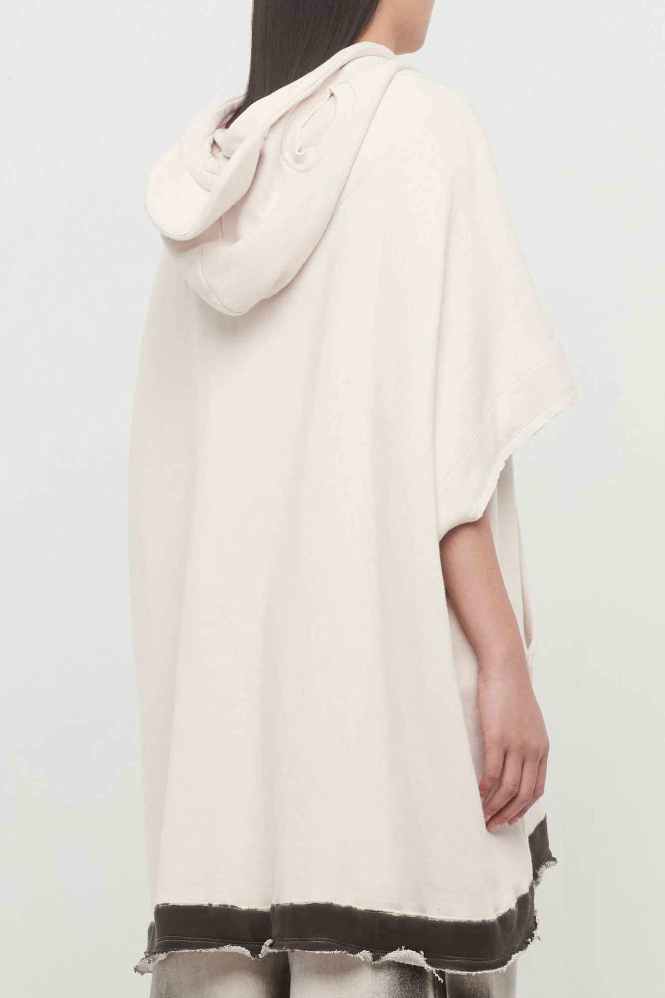 Melitta Baumeister Sleeveless Zip Up Hoodie in Ivory and Black - Image 3